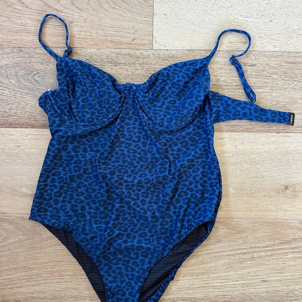Acacia Marlow, XL